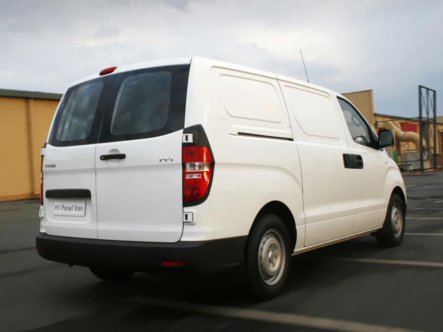  Hyundai H-1 Van 2009 года  (ZA) (фото 9 из 16)